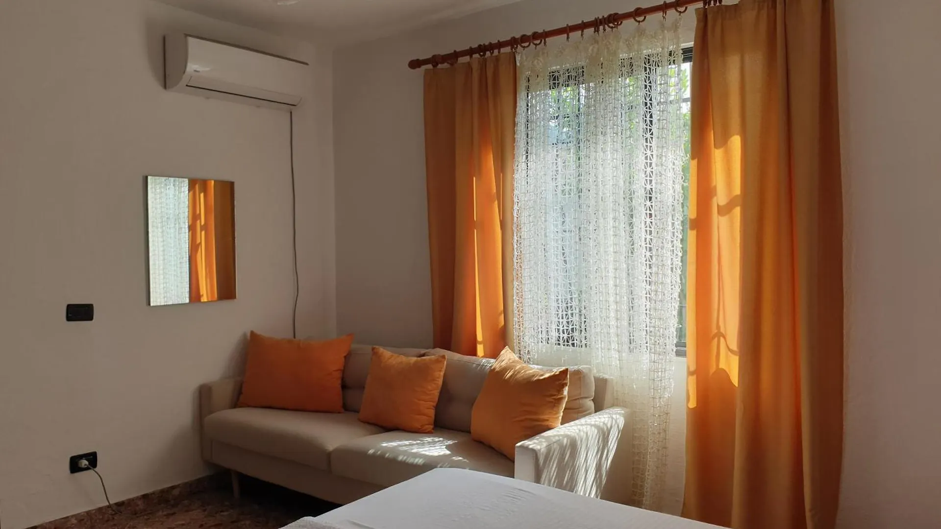 My Home Lezhe Apartment